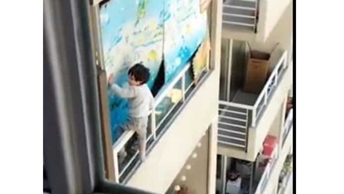 Descuidan a bebé y casi cae del piso 21 (VIDEO)