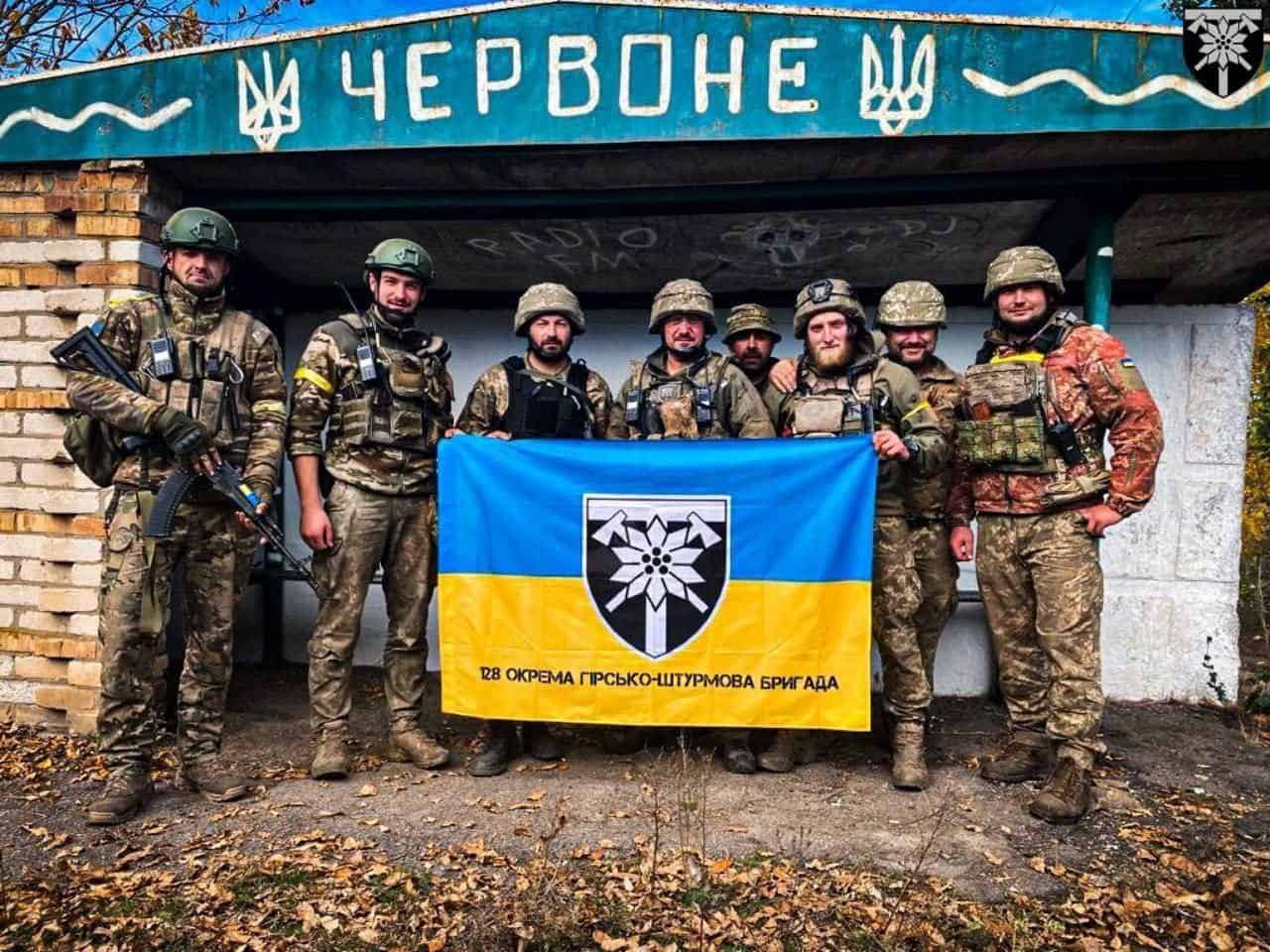 Continúa el avance ucraniano en Kherson; Confirman la toma de cinco pueblos