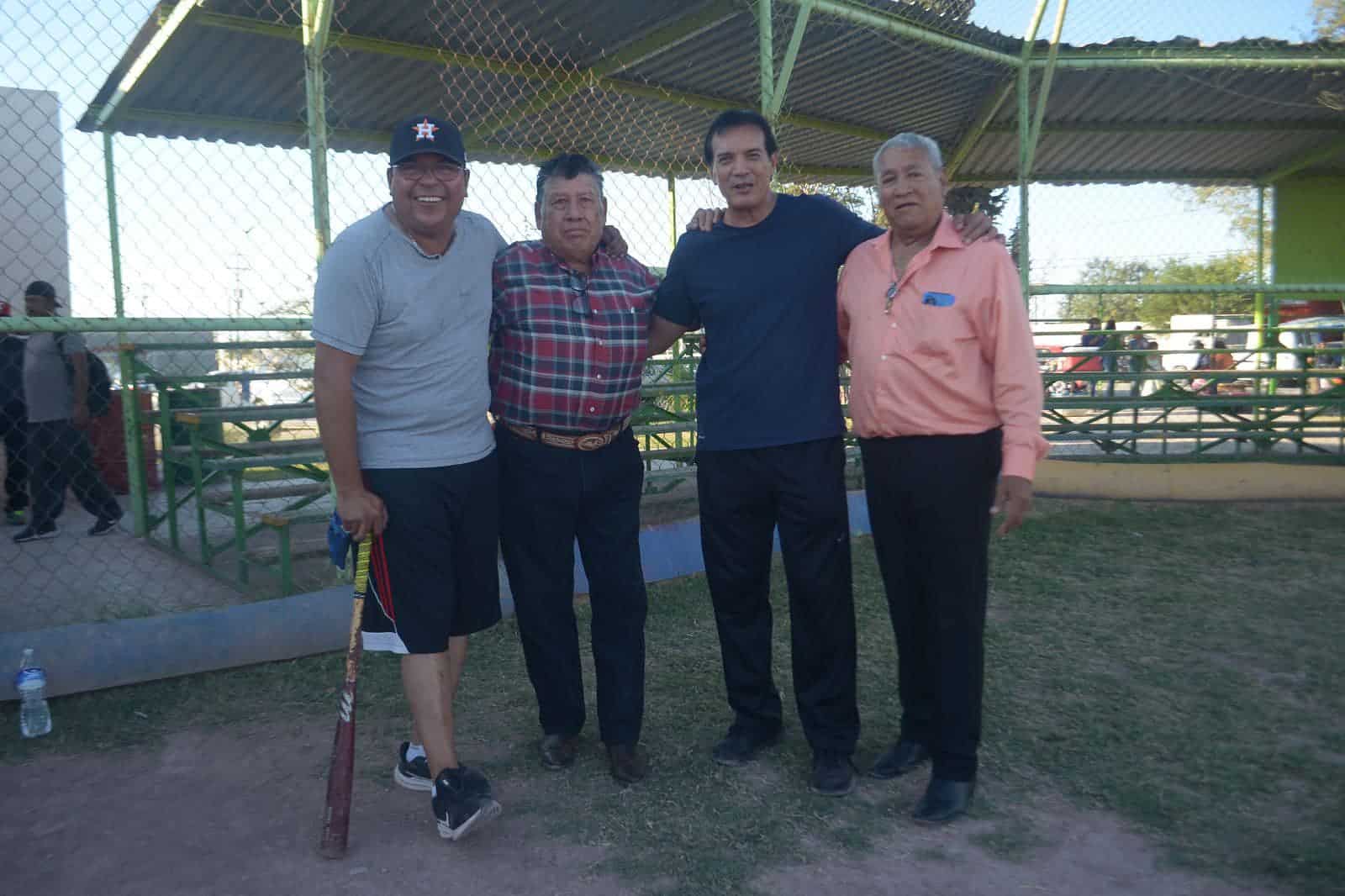 Dejo talento Ricardo Sáenz, con peloteritos de Frontera