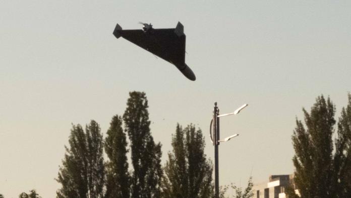 Drones kamikazes rusos golpean Kiev cobran la vida de tres personas