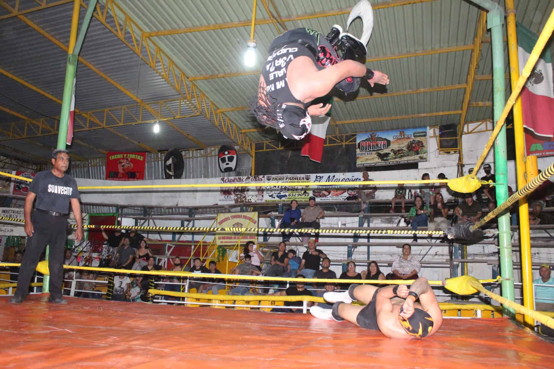 Todo listo para el jueves 20 de octubre Thunder Black expondrá su título