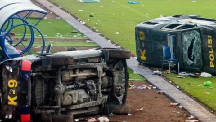 Demolerán el estadio de Indonesia donde murieron 130 personas