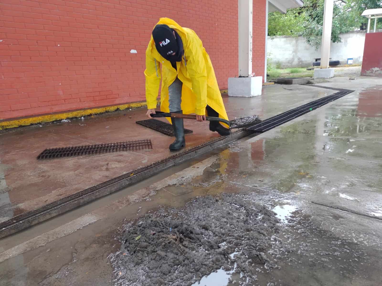 Responde Piña a los planteles