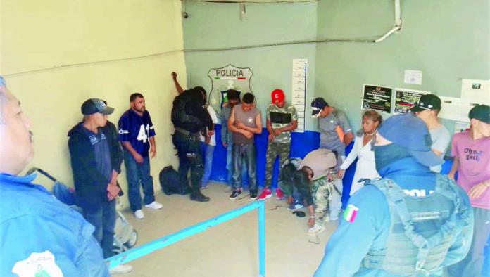 Detienen a 20 en Mega Operativo