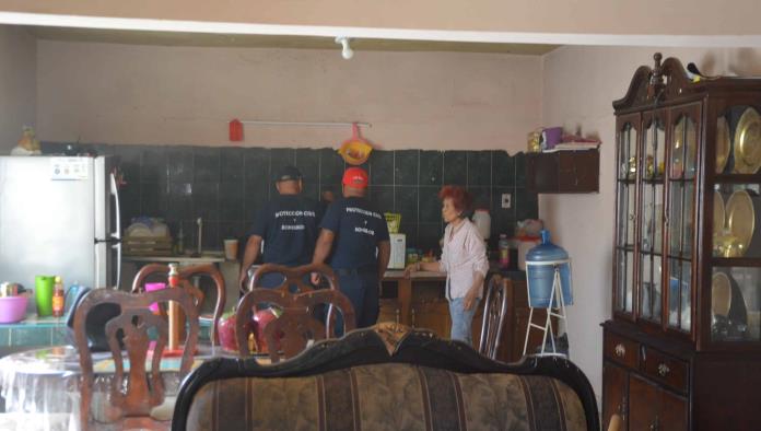Corto en microondas moviliza a Bomberos