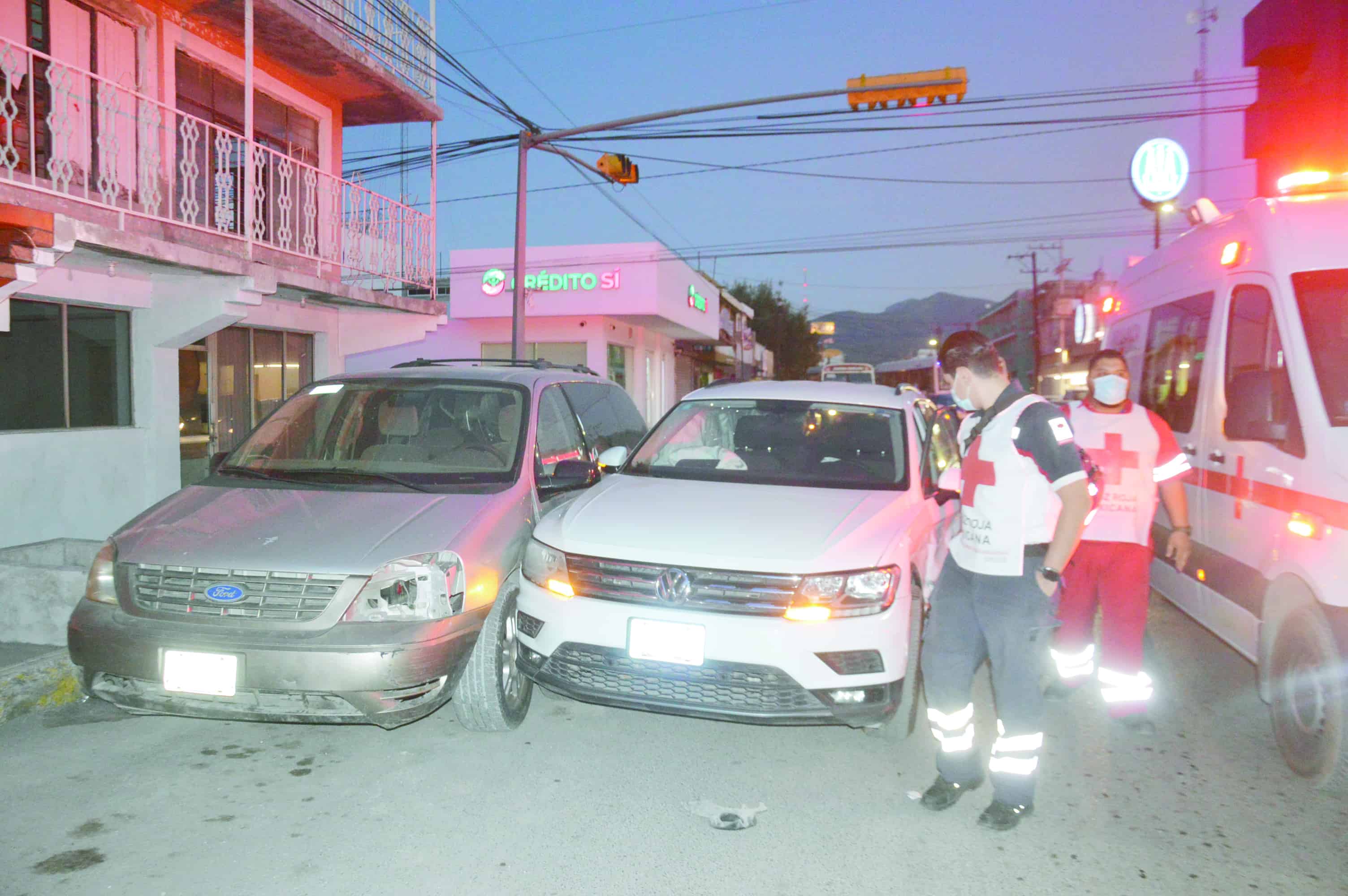 Chocan en la V. Carranza 