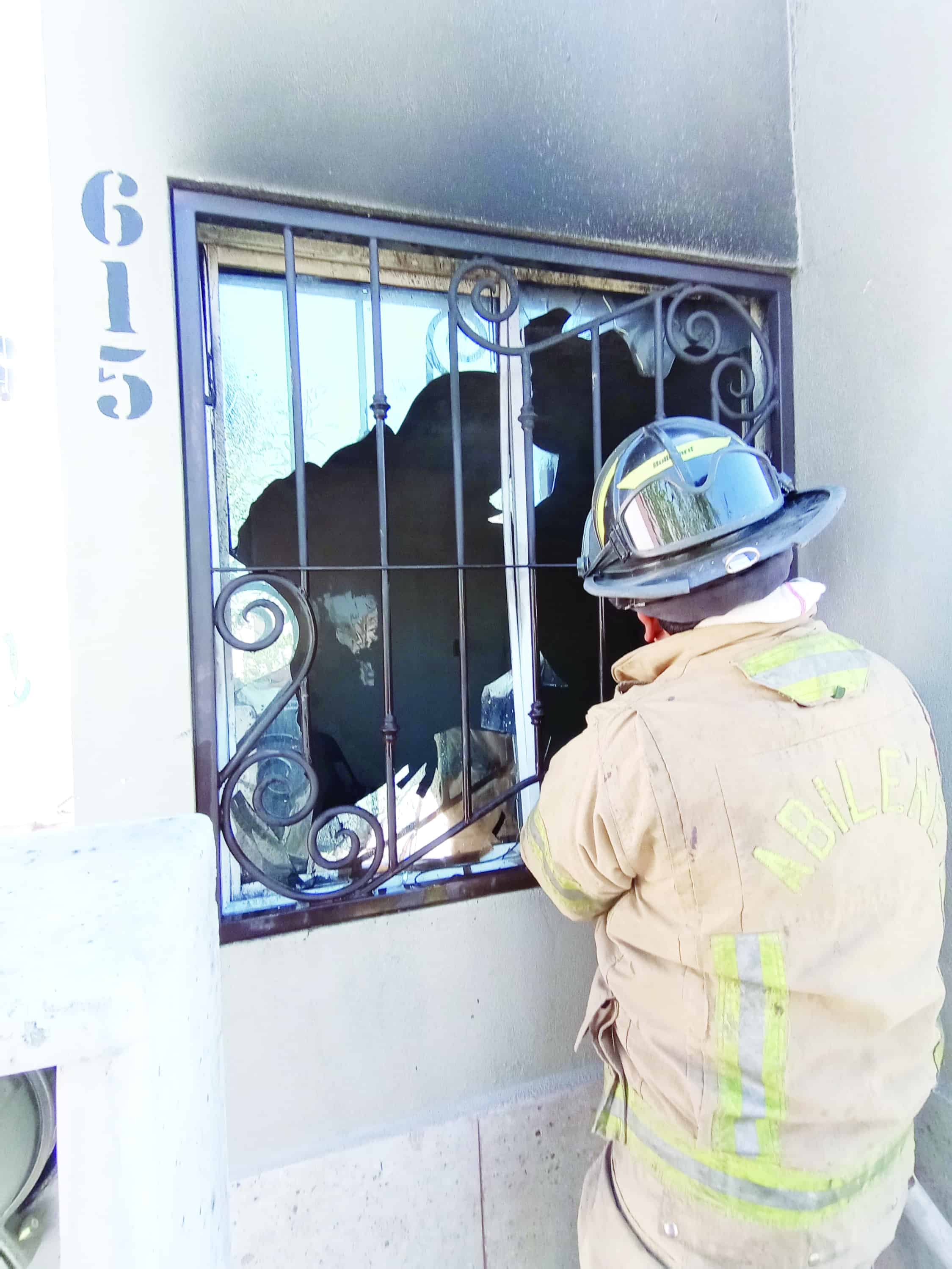 Incendia casa de su vecina 