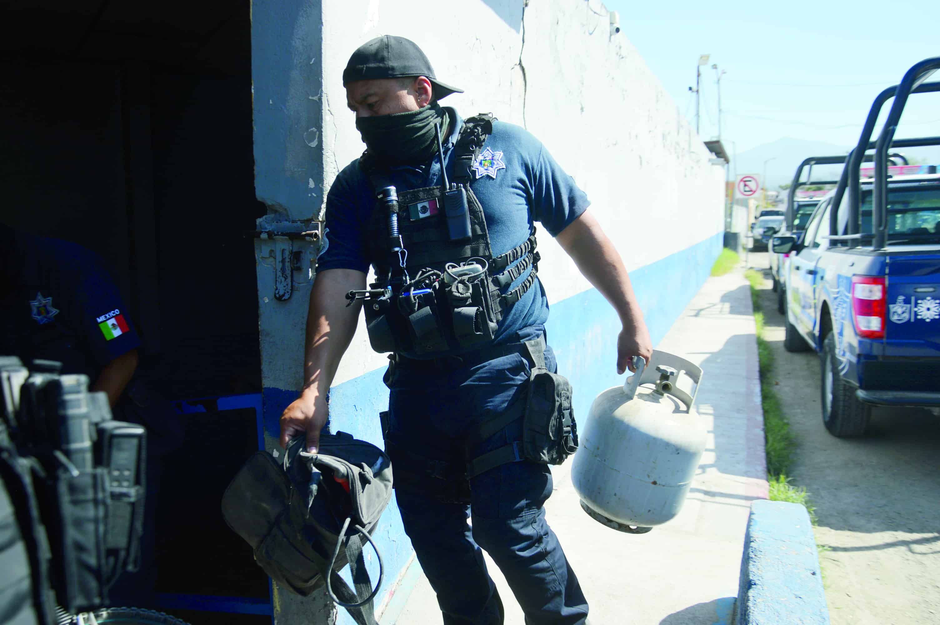 Iban de ‘gane’ con herramienta