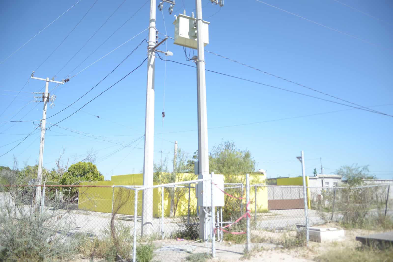 Llevará Piña luz a Secundaria 60