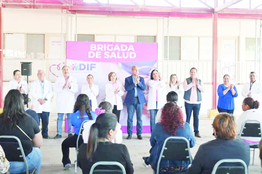 Realiza DIF brigada en Casa Meced