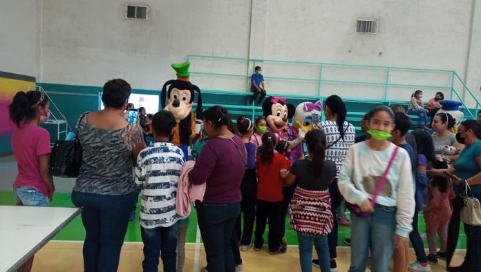 Inicia vacunación de niños de 5 a 11