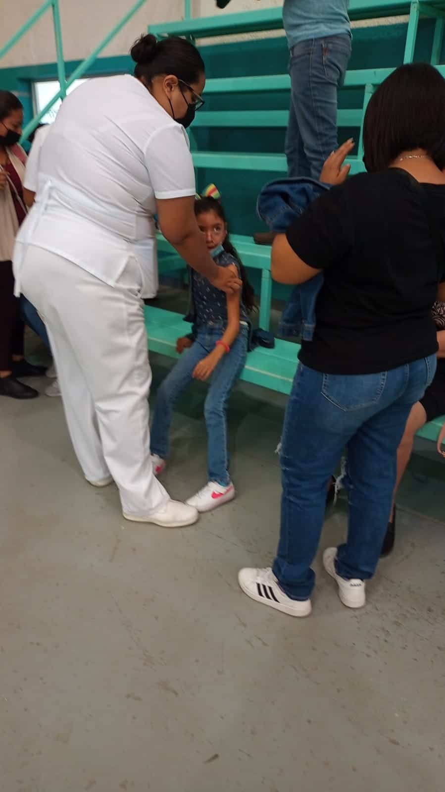 Inicia vacunación de niños de 5 a 11
