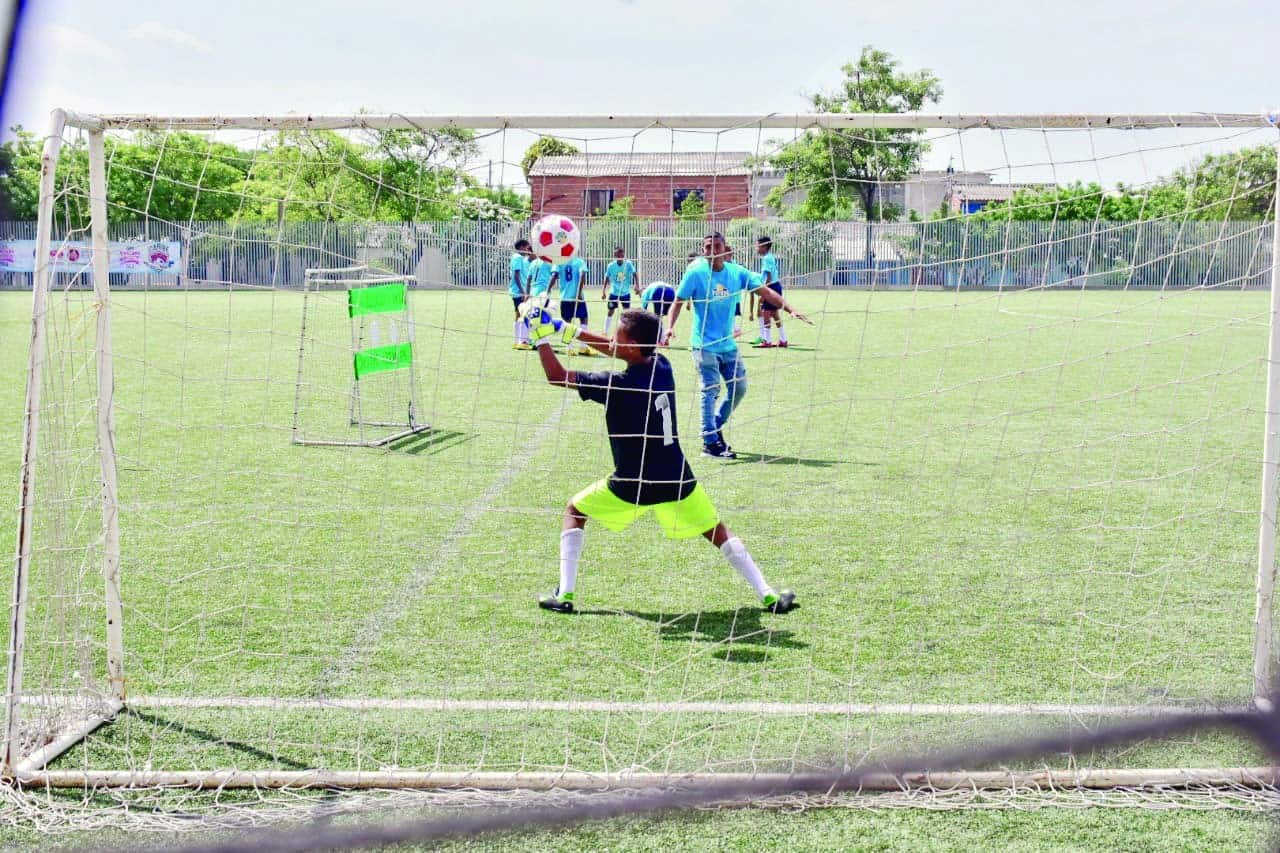 Ya van a la siguiente ronda semifinal, los equipos en Futbol Asociado Rielero de esta ciudad de Frontera.