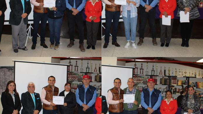 Entregan certificados de primeros auxilios 