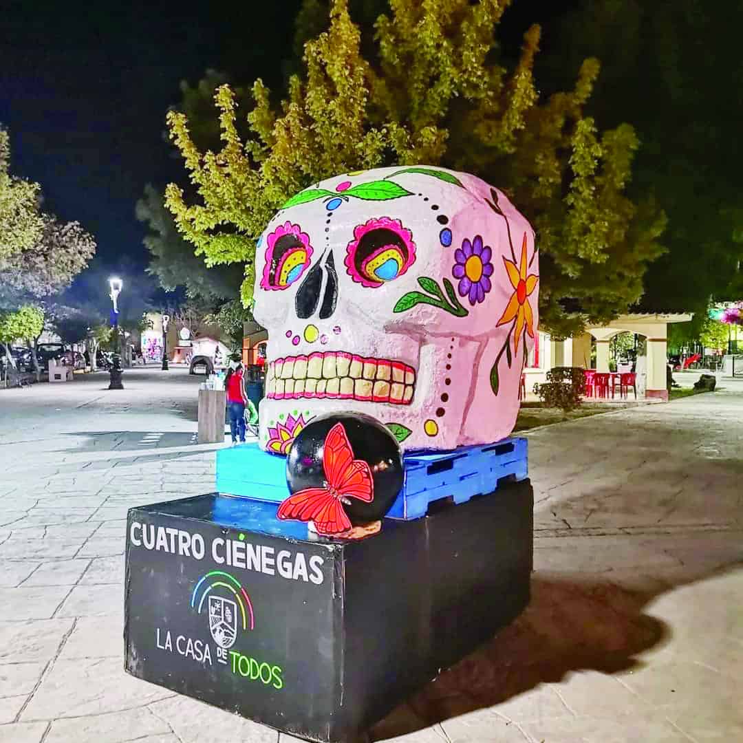 Exhibe Ciénegas cultura y colorido