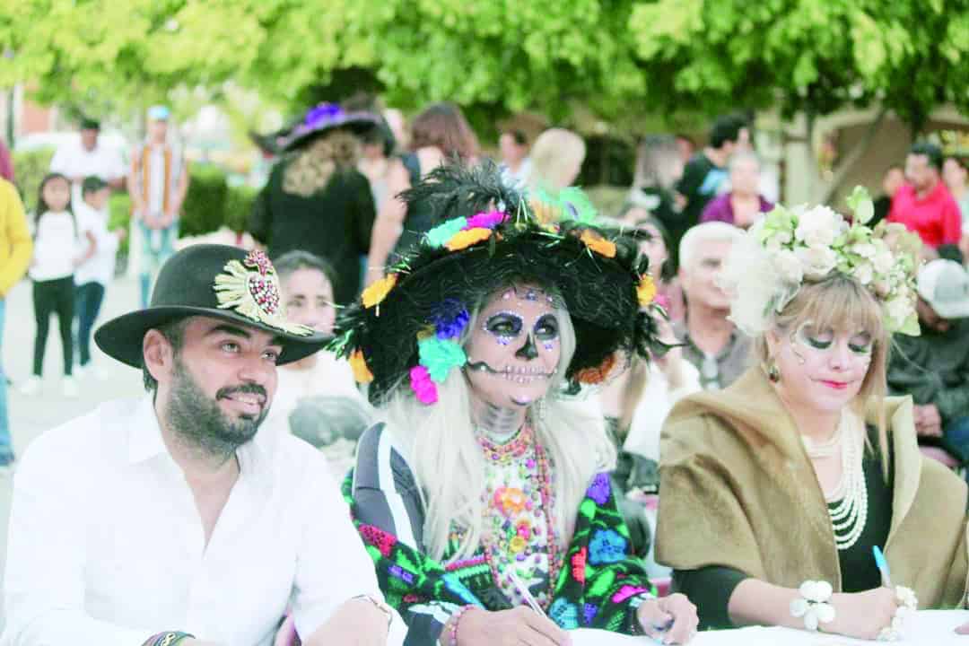 Premia Ciénegas a catrinas y catrines