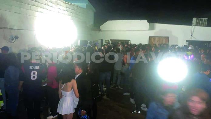 Clausuran quinta con 500 jóvenes