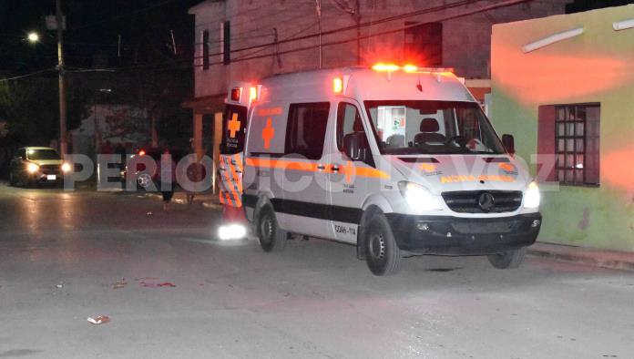 Embiste a trabajador