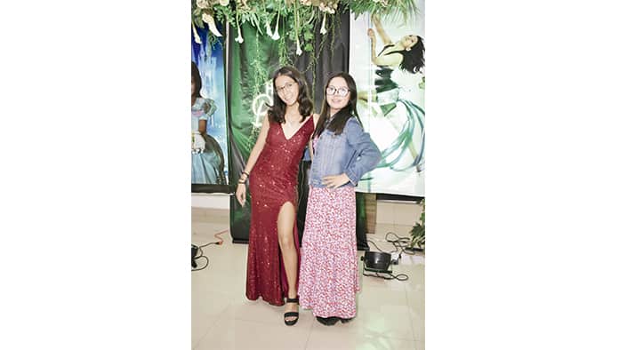 Mayela pre celebra sus XV años