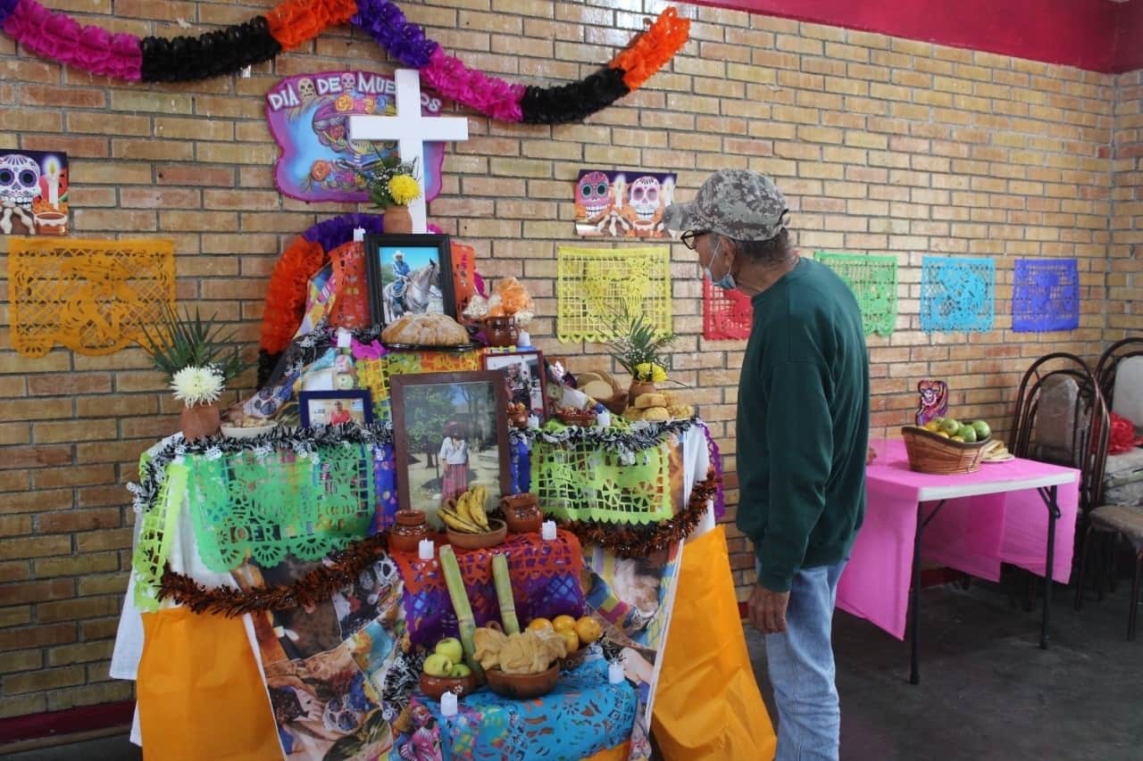 Grandioso altar en DIF Ciénegas