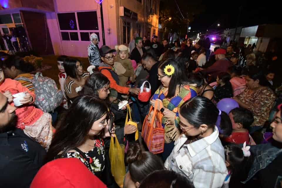 Realizan caravana del terror en Nava 