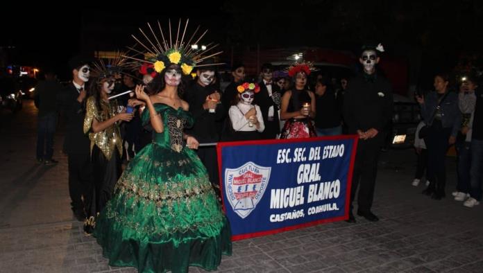 Festeja Castaños con Procesión del Silencio