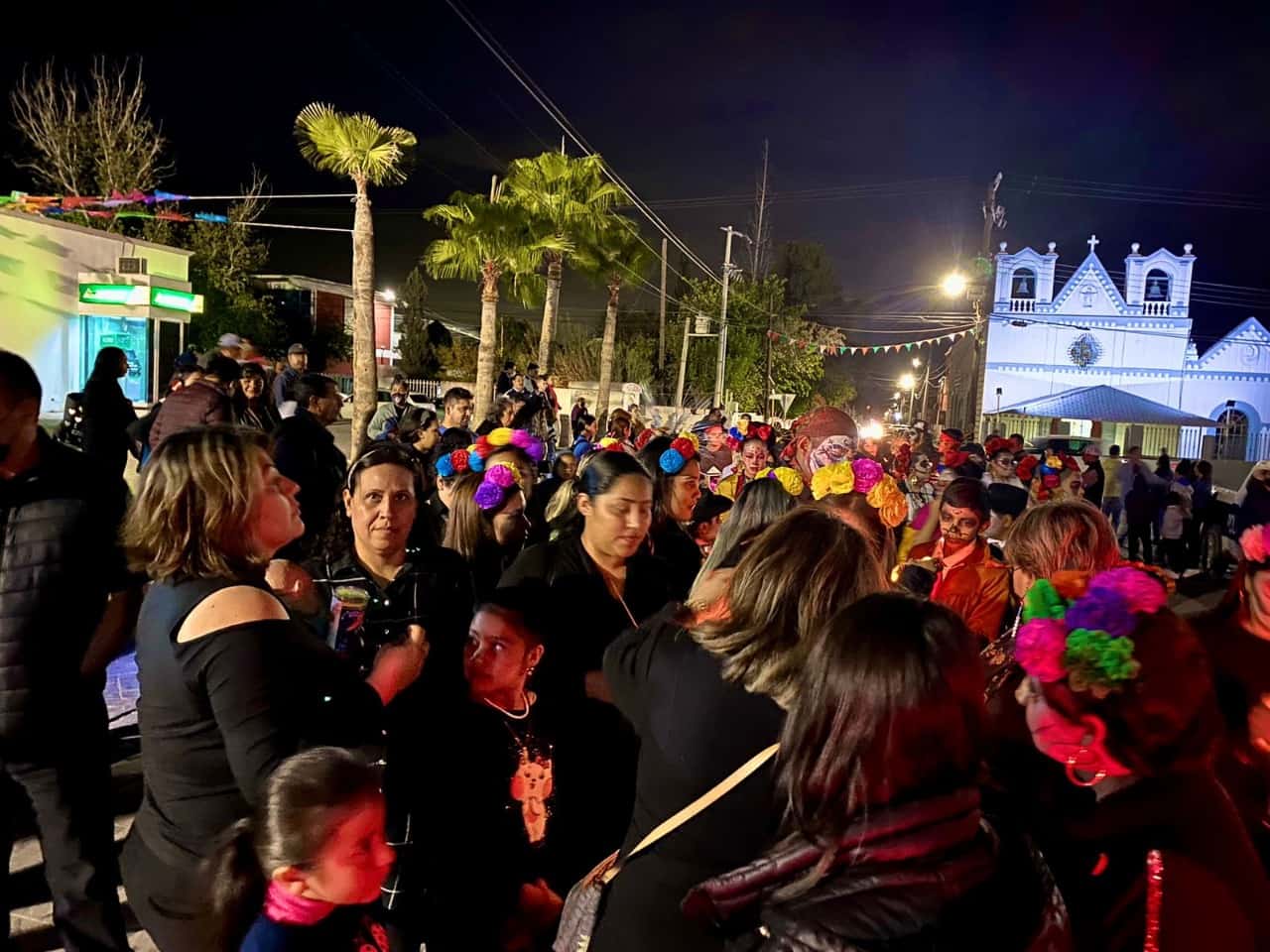Festeja Castaños con Procesión del Silencio