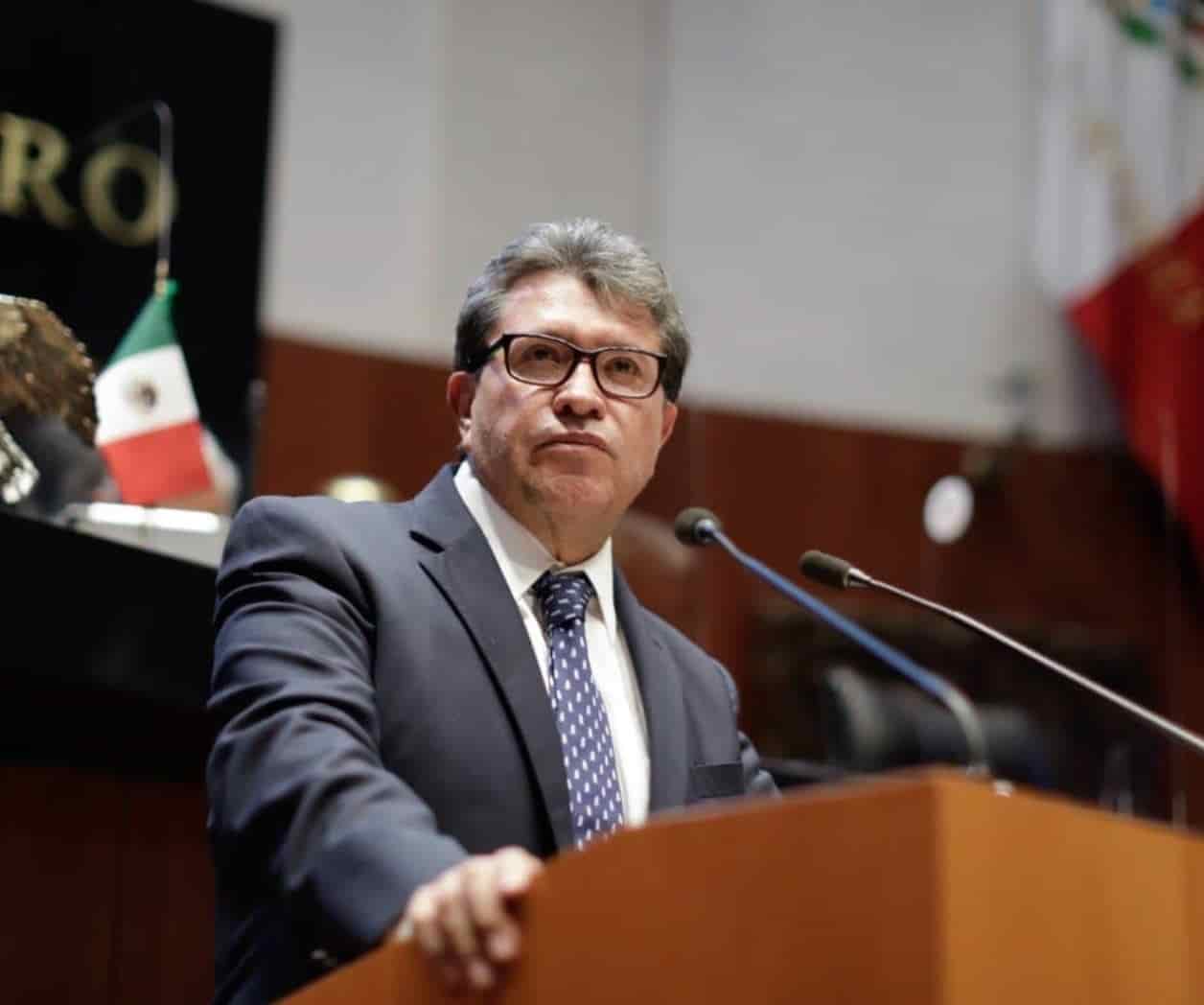Monreal denuncia guerra sucia en Morena; No descarta ser opositor a su partido