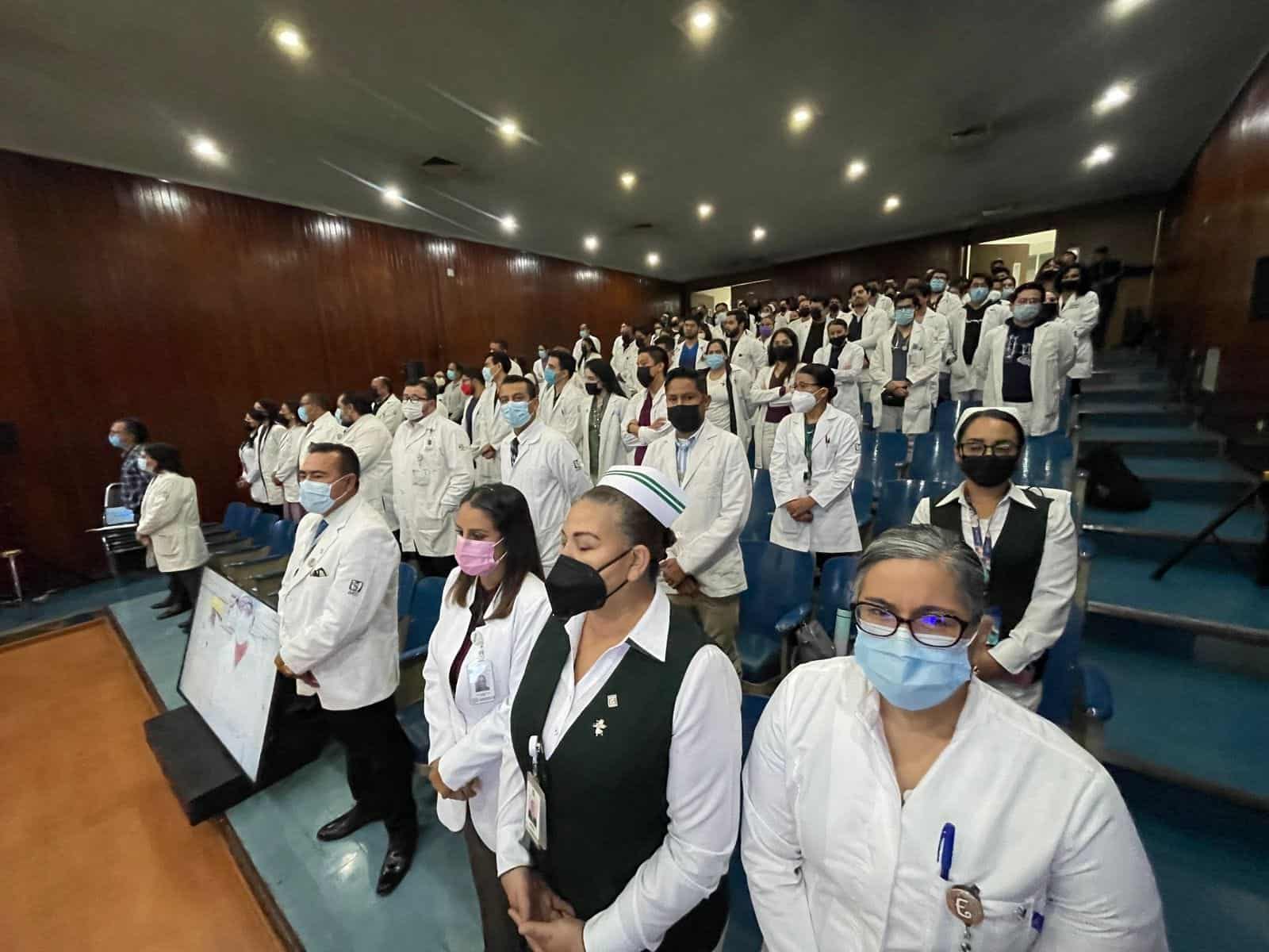 Entregan reconocimientos a médicas y médicos destacados del IMSS Monclova y Piedras Negras