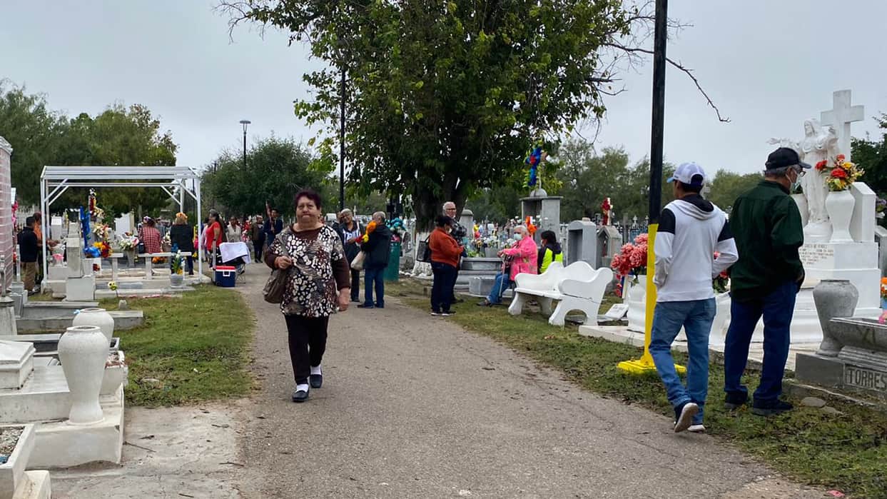 Reviven panteones en Piedras Negras; Post pandemia