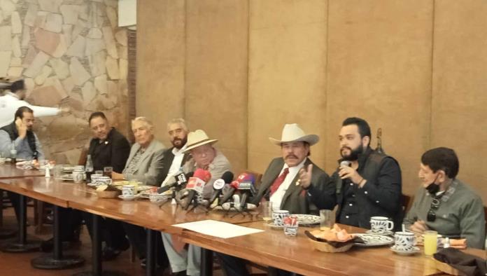 Denuncia Armando Guadiana campaña anticipada de Ricardo Mejía