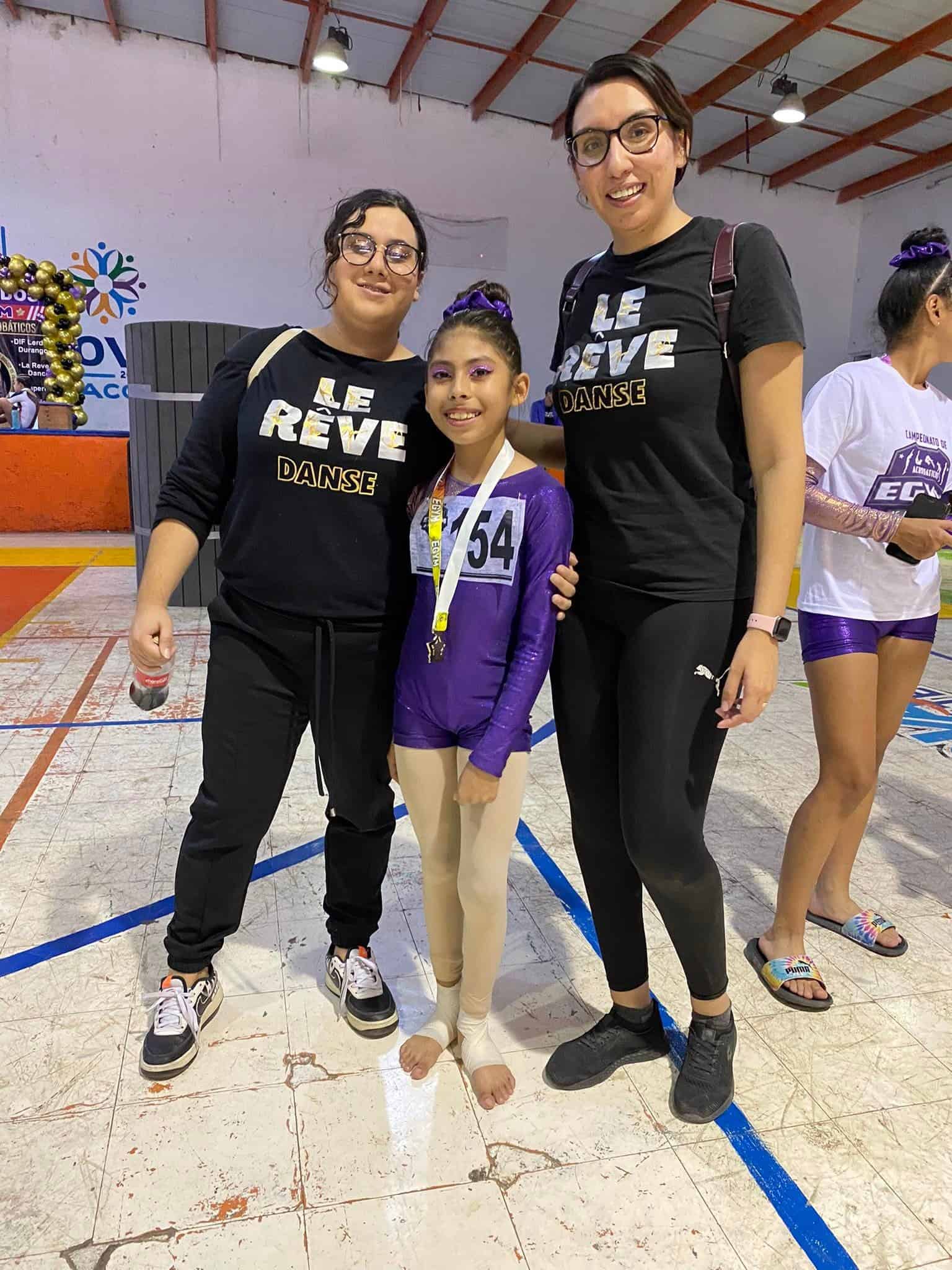 María Fernanda Amaya Galindo Clasifica al mundial de Danza Jazz Artística en Italia