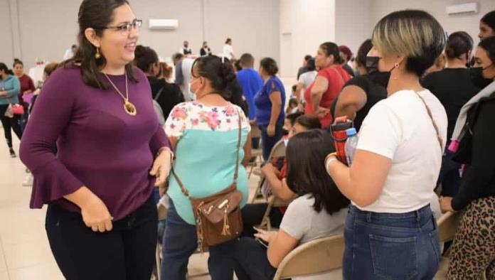 Vacunan más de 2 mil niños y niñas en Nava 
