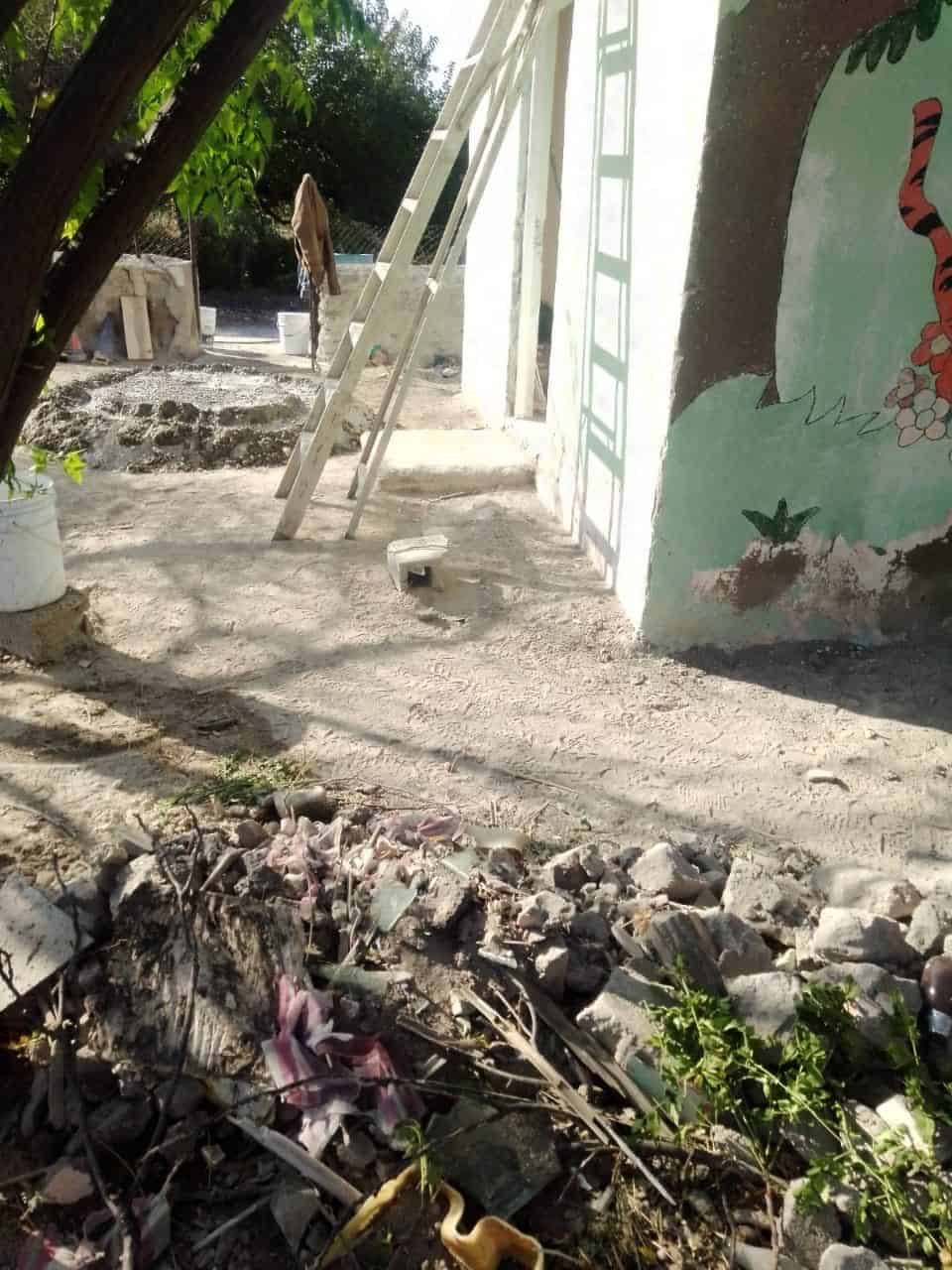 Apoya Betoa escuelas