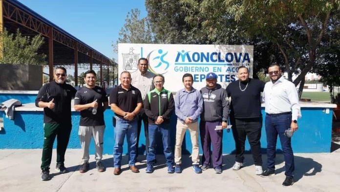 Imparten capacitación a entrenadores