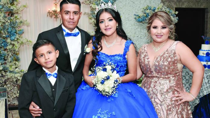 Llega a sus XV primaveras