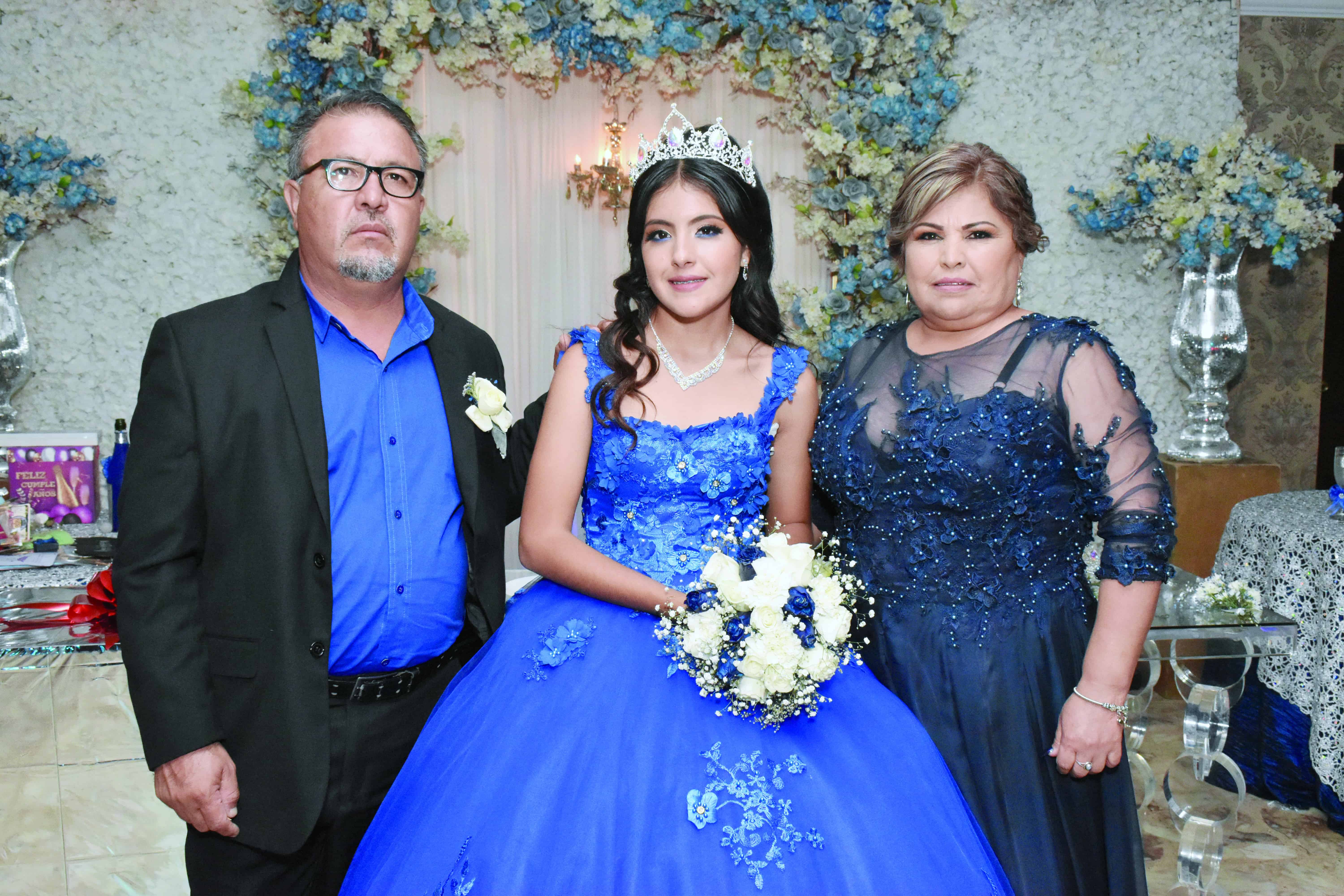 Llega a sus XV primaveras