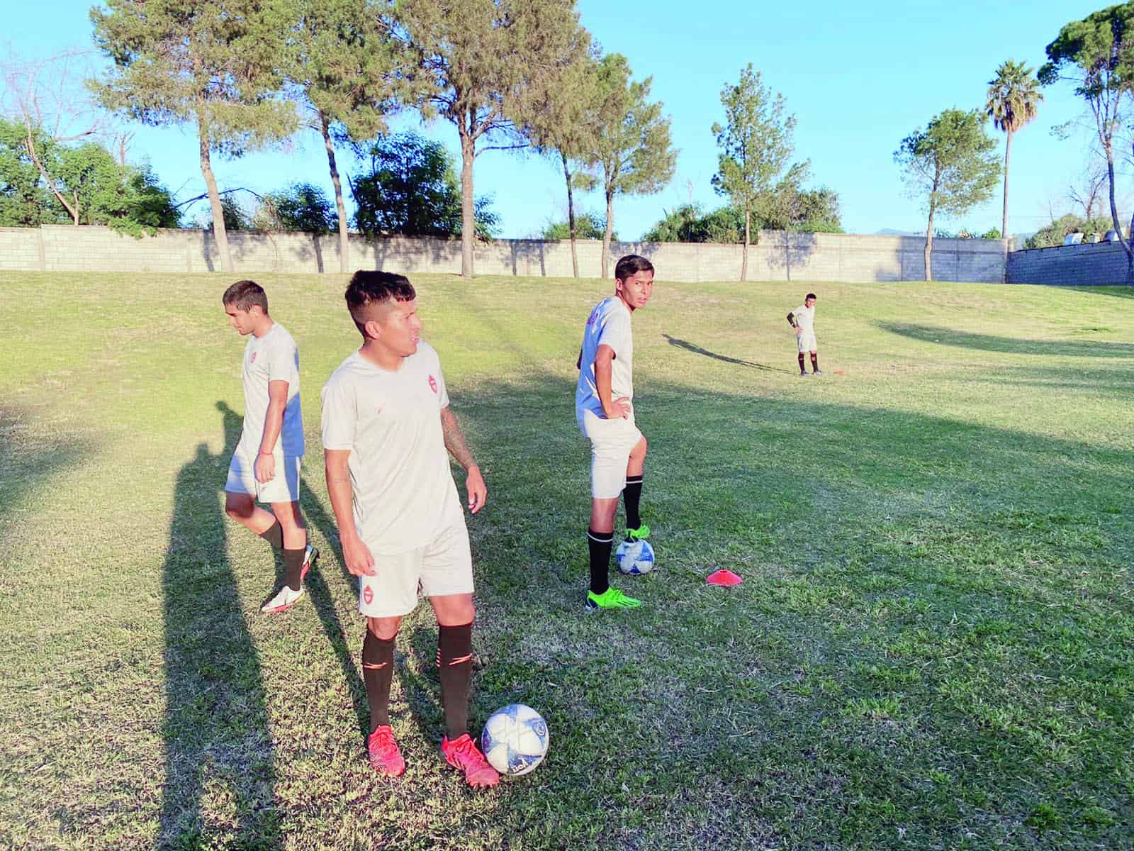 Entrena el Calor de Monclova