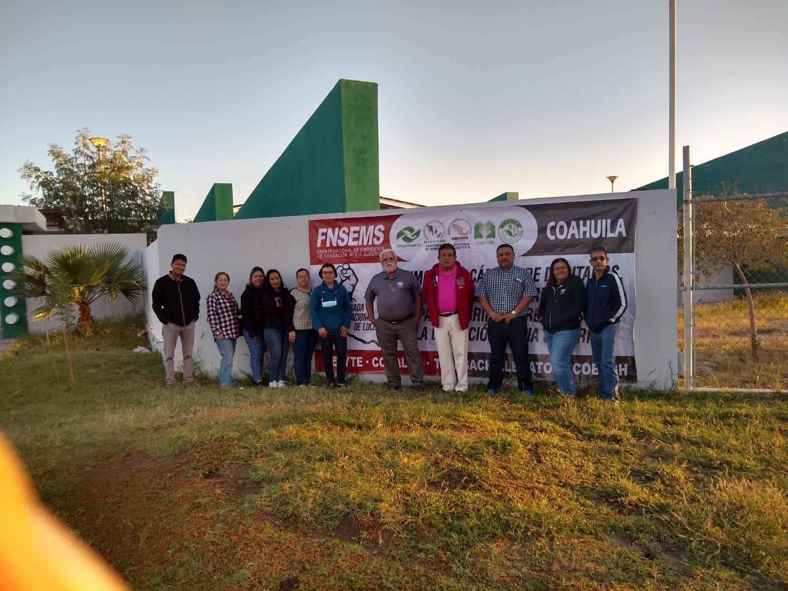Paran maestros del CONALEP
