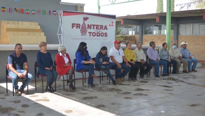 En Frontera, Educación es prioridad para Piña