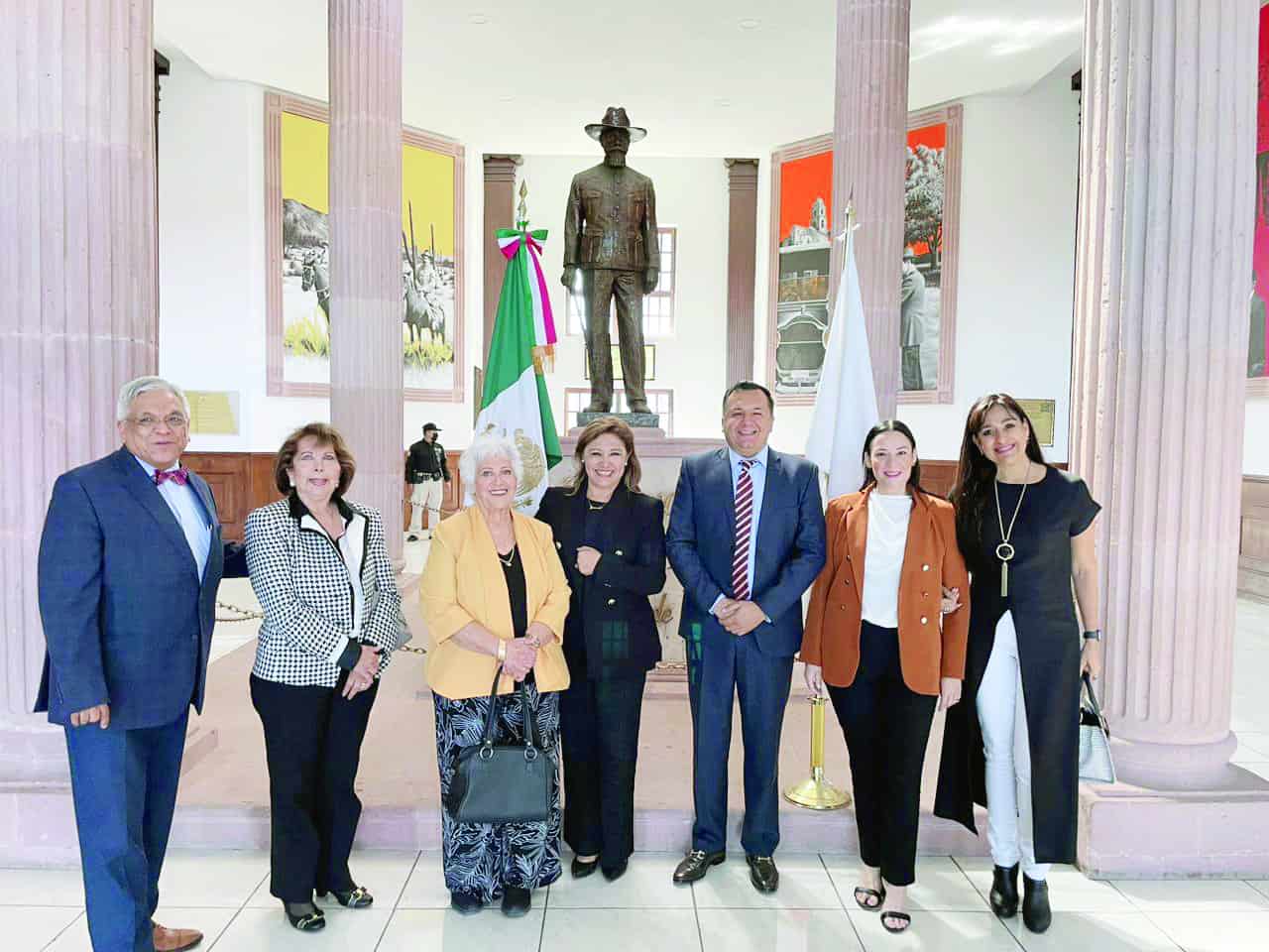Colocan en Congreso nombre de General
