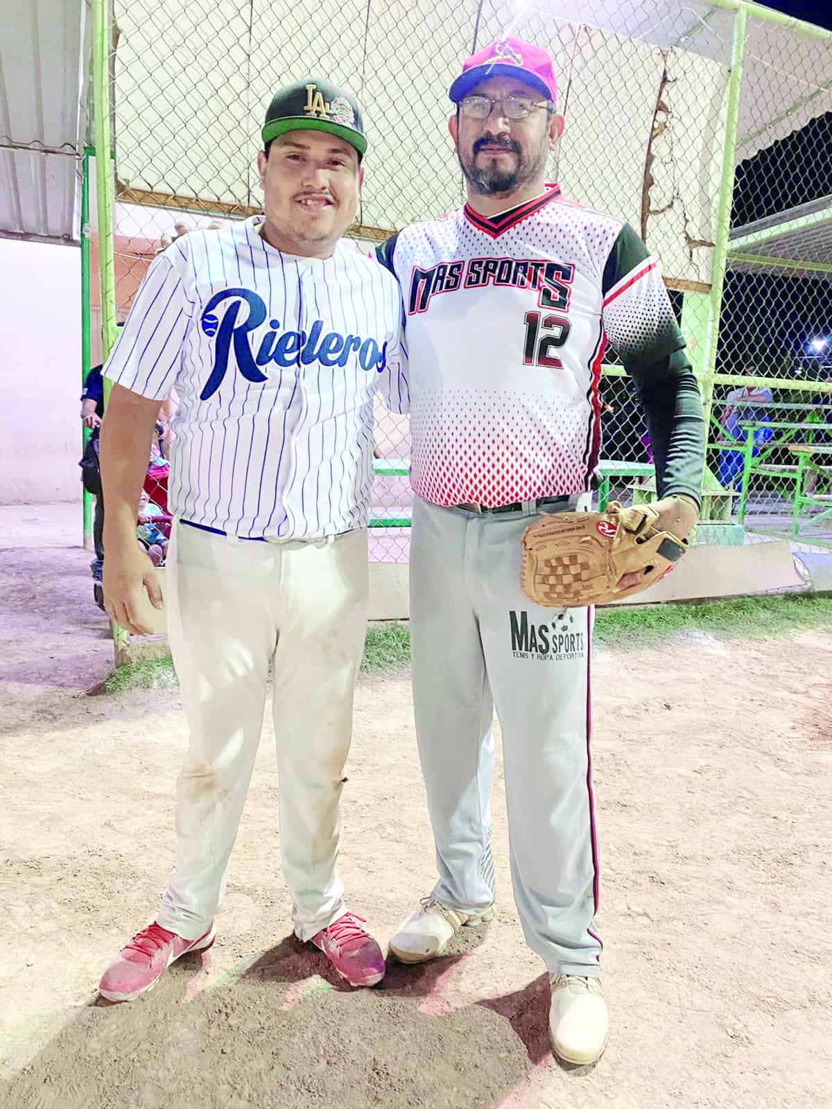 Aquí softbol Enrique “La Carrucha” Arizpe