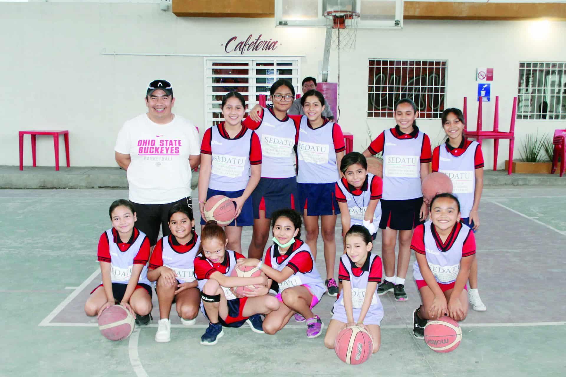 Vencieron a Escuela Ramón López Velarde