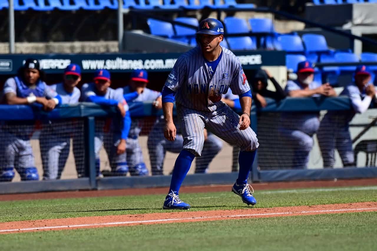Acereros venció a los Sultanes
