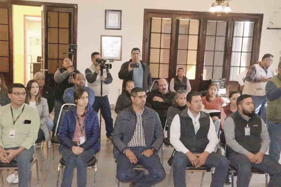 Entrega la SEMA reconocimientos