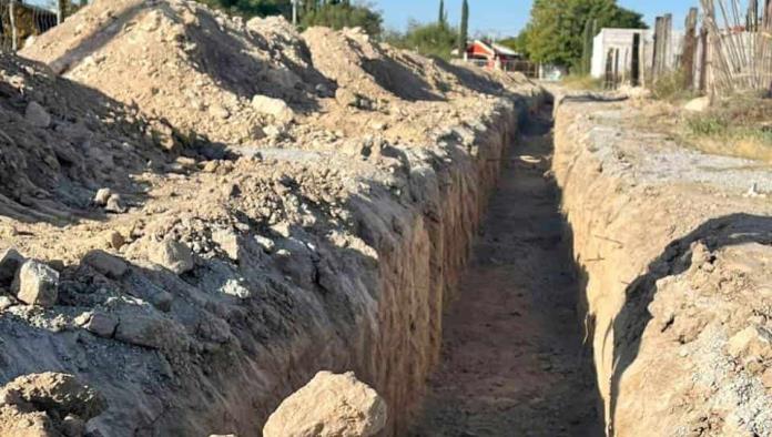 Supervisa obra El Profe Hugo