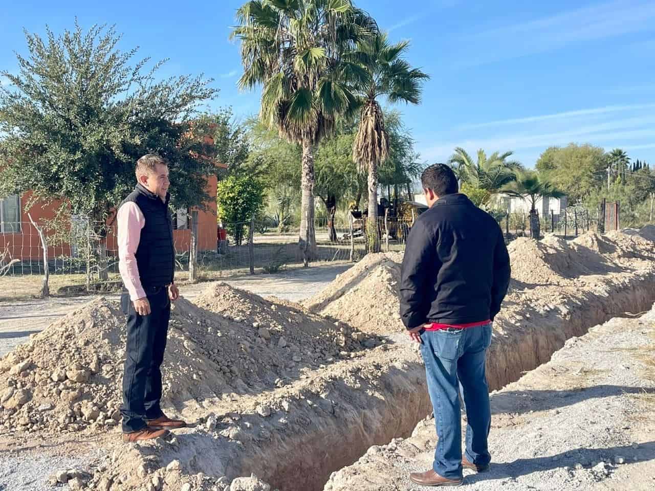 Supervisa obra El Profe Hugo