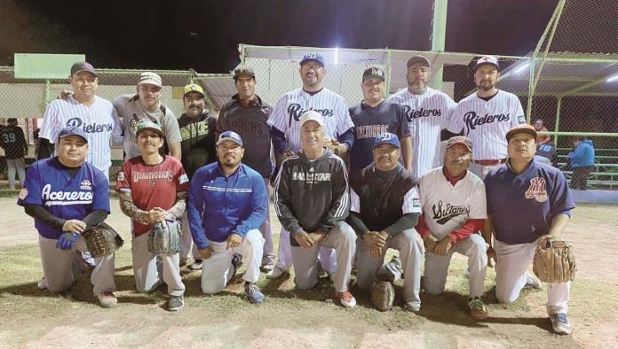 Rieleros eliminó a Marlines