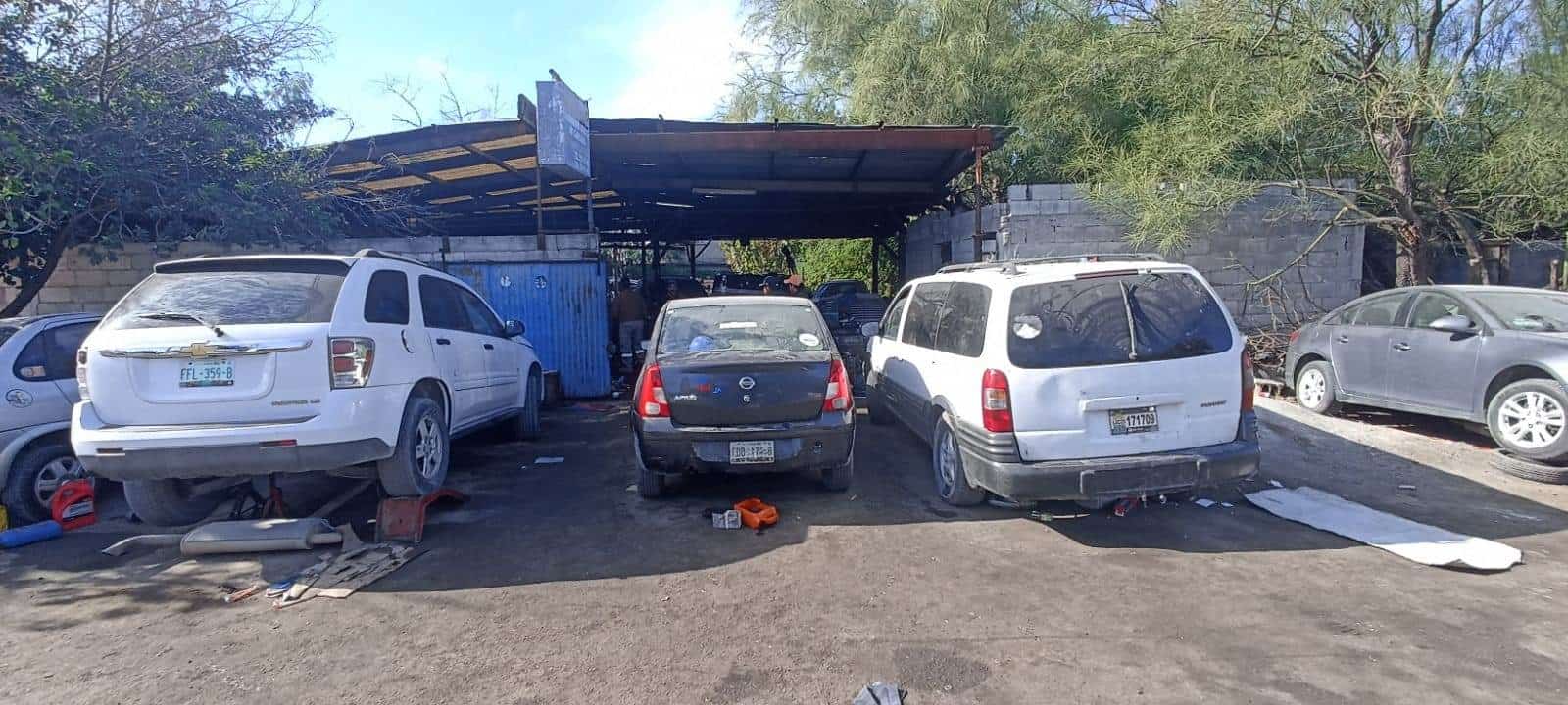 Clausura Frontera taller mecánico