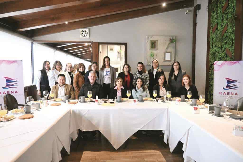Presentan resultados del Premio KAENA 2022